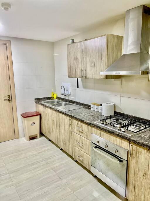 Noor 2 Bedroom Apartment For Beautiful Holiday Mascate Exterior foto